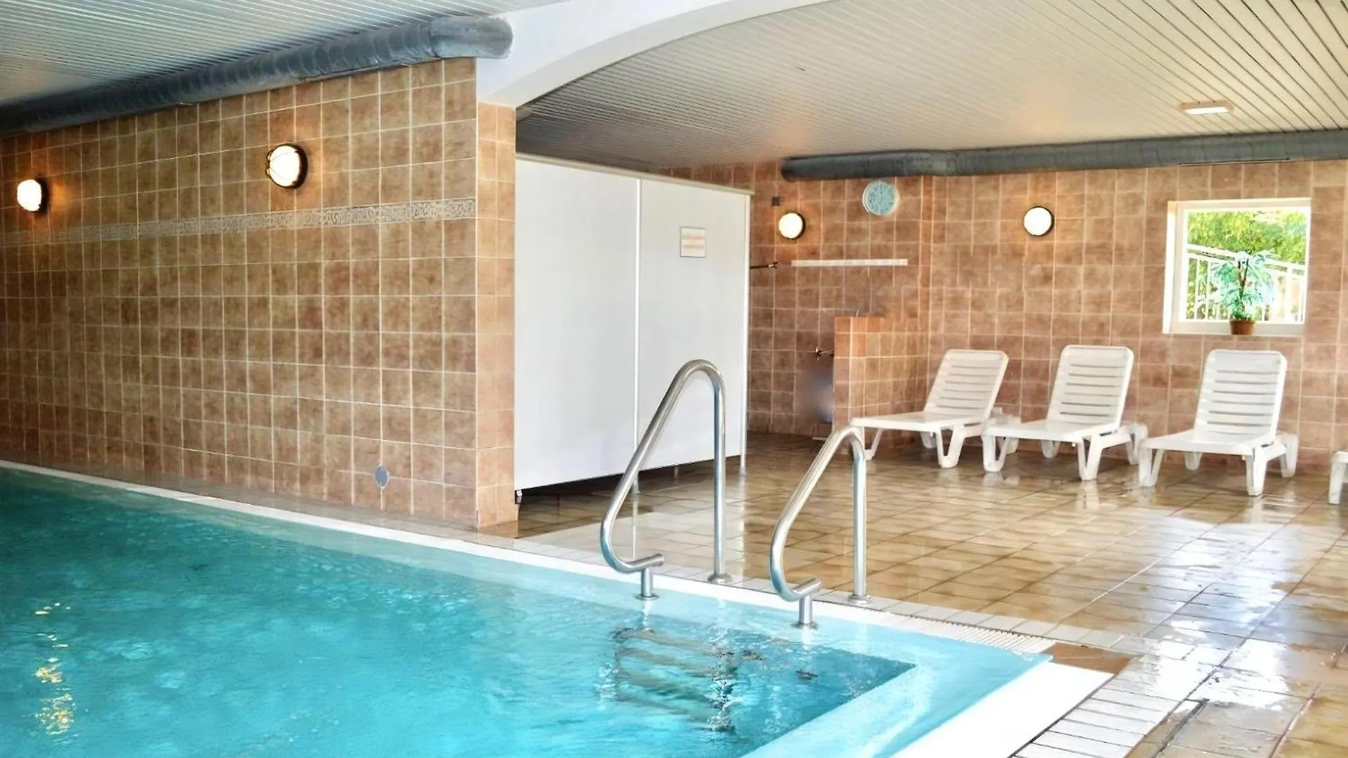 Bayerischer Wald Hallenbad, Pool Sauna Skipiste Germany